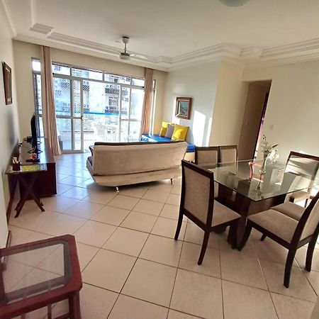 Apto. Amplo A 200 Metros Da Bela Praia Do Forte 카보프리우 외부 사진