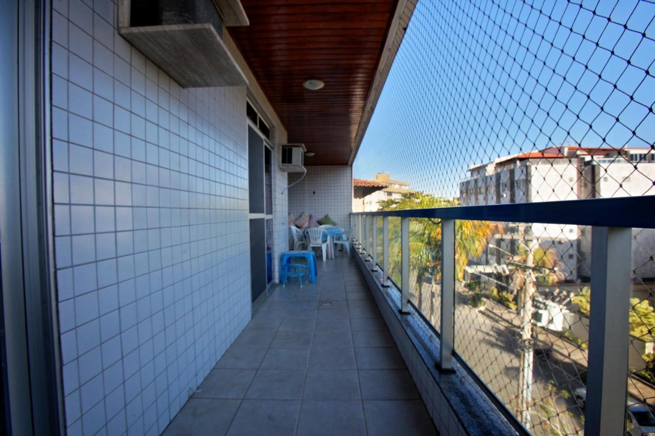Apto. Amplo A 200 Metros Da Bela Praia Do Forte 카보프리우 외부 사진