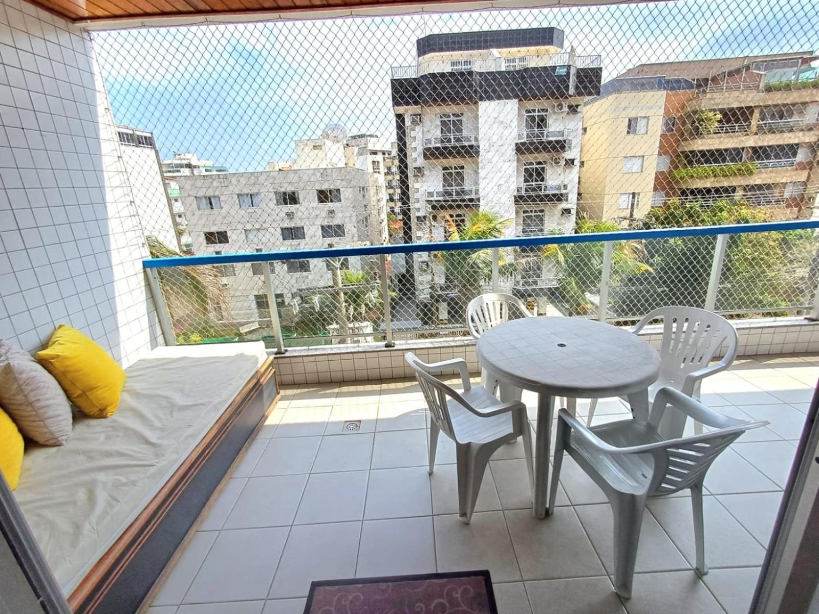 Apto. Amplo A 200 Metros Da Bela Praia Do Forte 카보프리우 외부 사진